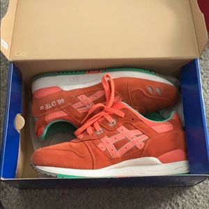 Like new Gel Lyte. Beautiful color way.